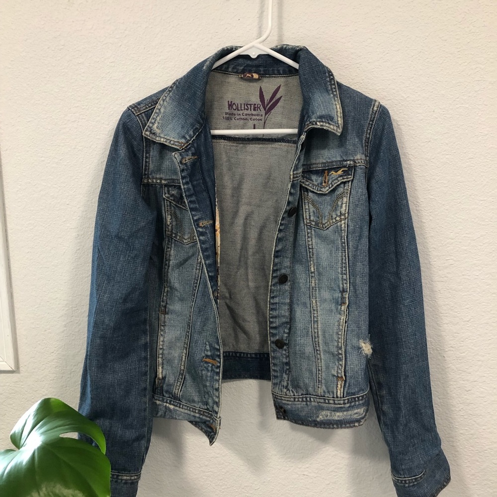 Hollister cotton distressed jean jacket